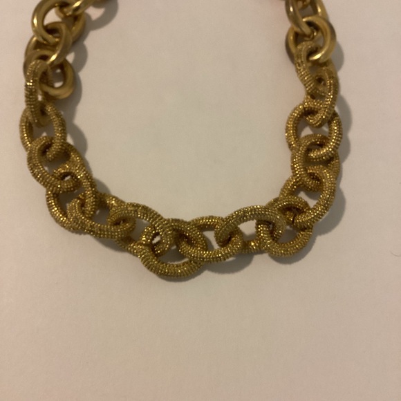 Banana Republic Necklace Chunky Gold Tone Textured Statement Piece - Picture 2 of 10